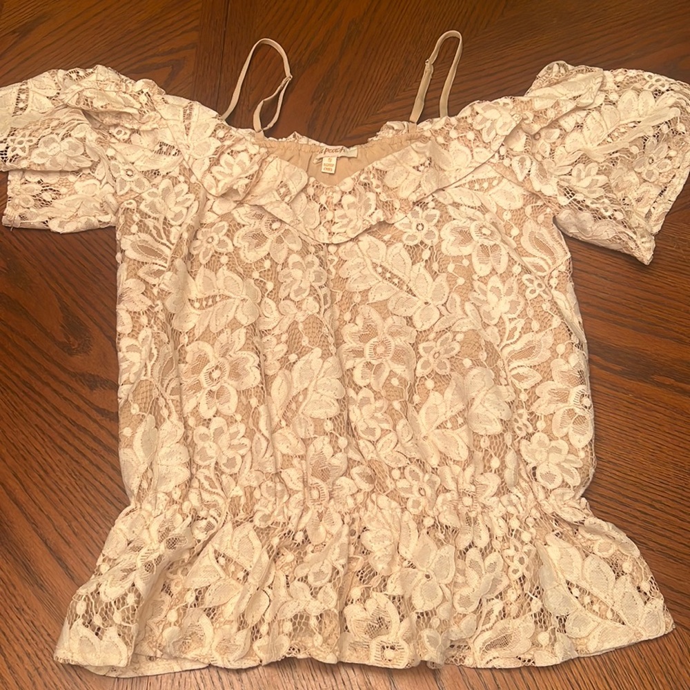 Bohemian style floral dressy top- size Small